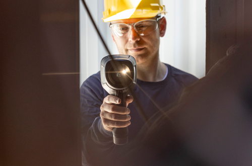 COMPARAÇÃO DE CÂMARAS TERMOGRÁFICAS FLIR