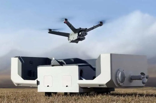 cat_plataforma_despegue_aterrizaje_dji_dock